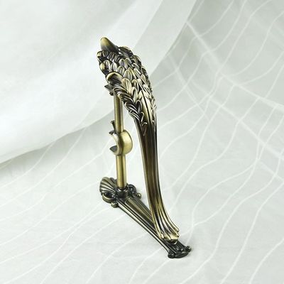 Dekor Ev Özelleştirilmiş Uzunluk 28mm Kutup Büküm Metal Çift Perde Çubuk Ve Parçalar