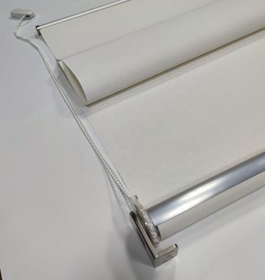 38mm Kumaş Rulo Tonları, Dekoratif Alüminyum Tüp Pencere Karartma Panjurları