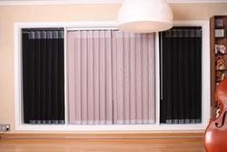 Elektrikli Modern Dikey Kumaş Panjurlar, Lüks Ev İçin Pembe Pencere Panjurları