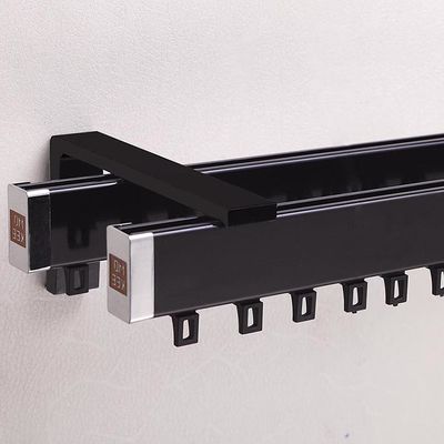 Metal Alüminyum Sessiz Perde Parça Beyaz Siyah Renk ODM OEM