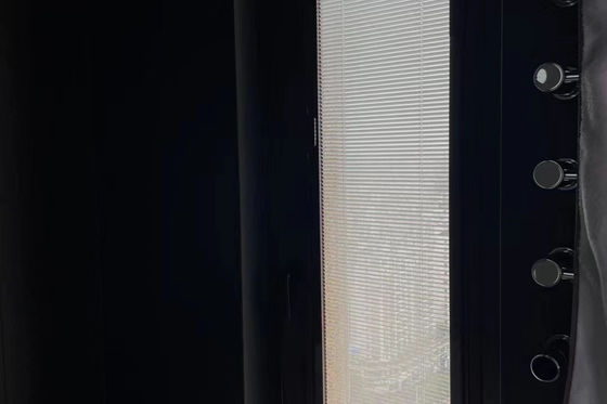 Ofis Cafe Otel İçin Motorlu Çift Sırf Zebra Pencere Panjurları