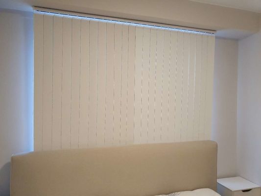 PVC köpük Yarı Kör Su Geçirmez UV Küf Yağa Dayanıklı Rüya Dikey Perde