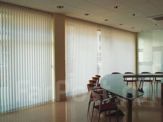 Perdelik Dikey Jaluzi Dikey Jaluzi Elektrikli Karartma Oturma Odası Yatak Odası Ofis Balkon Bölme Rüya Perdesi